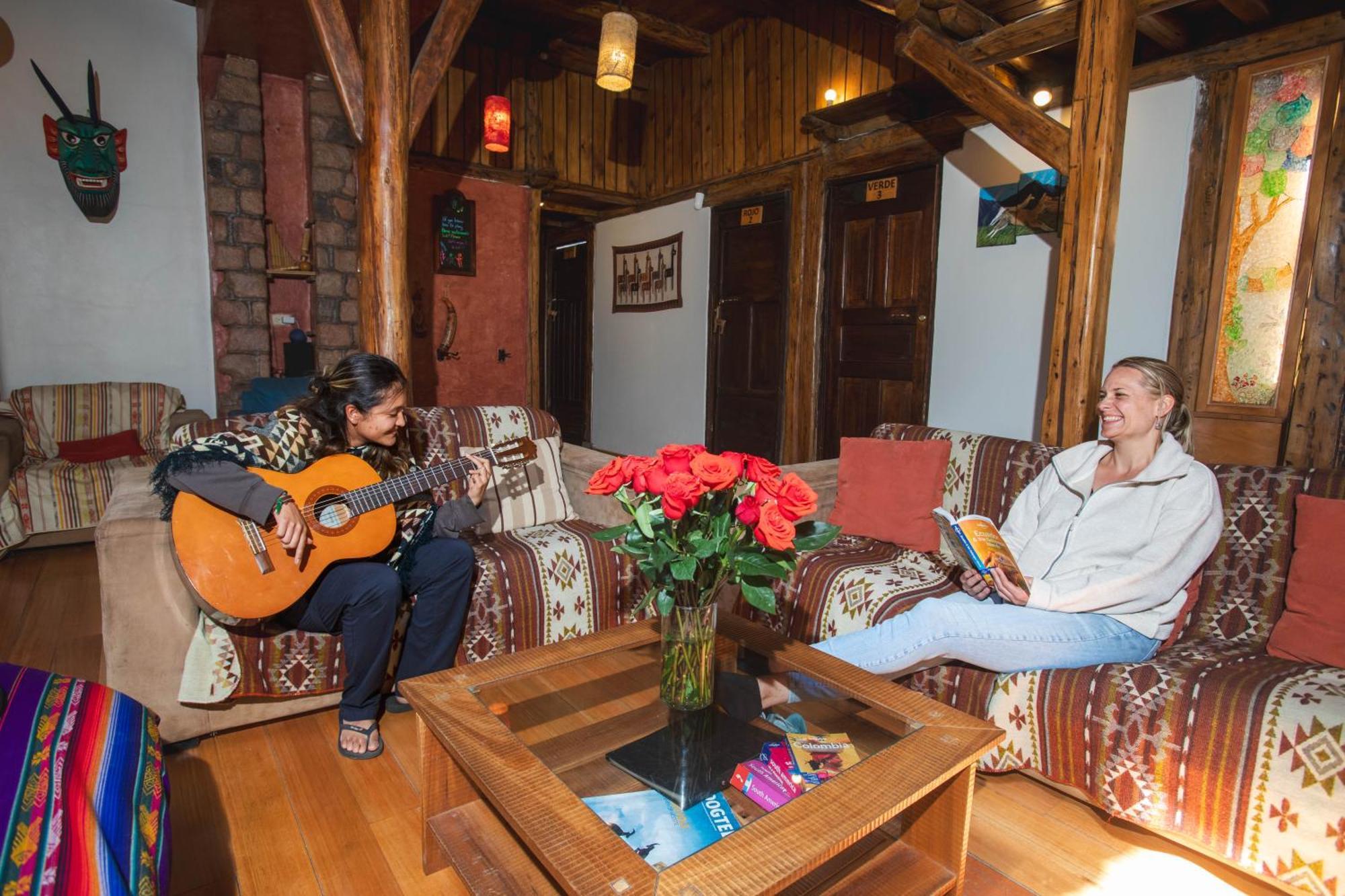 Hacienda Provincia Llullu Llama Mountain Lodge מראה חיצוני תמונה